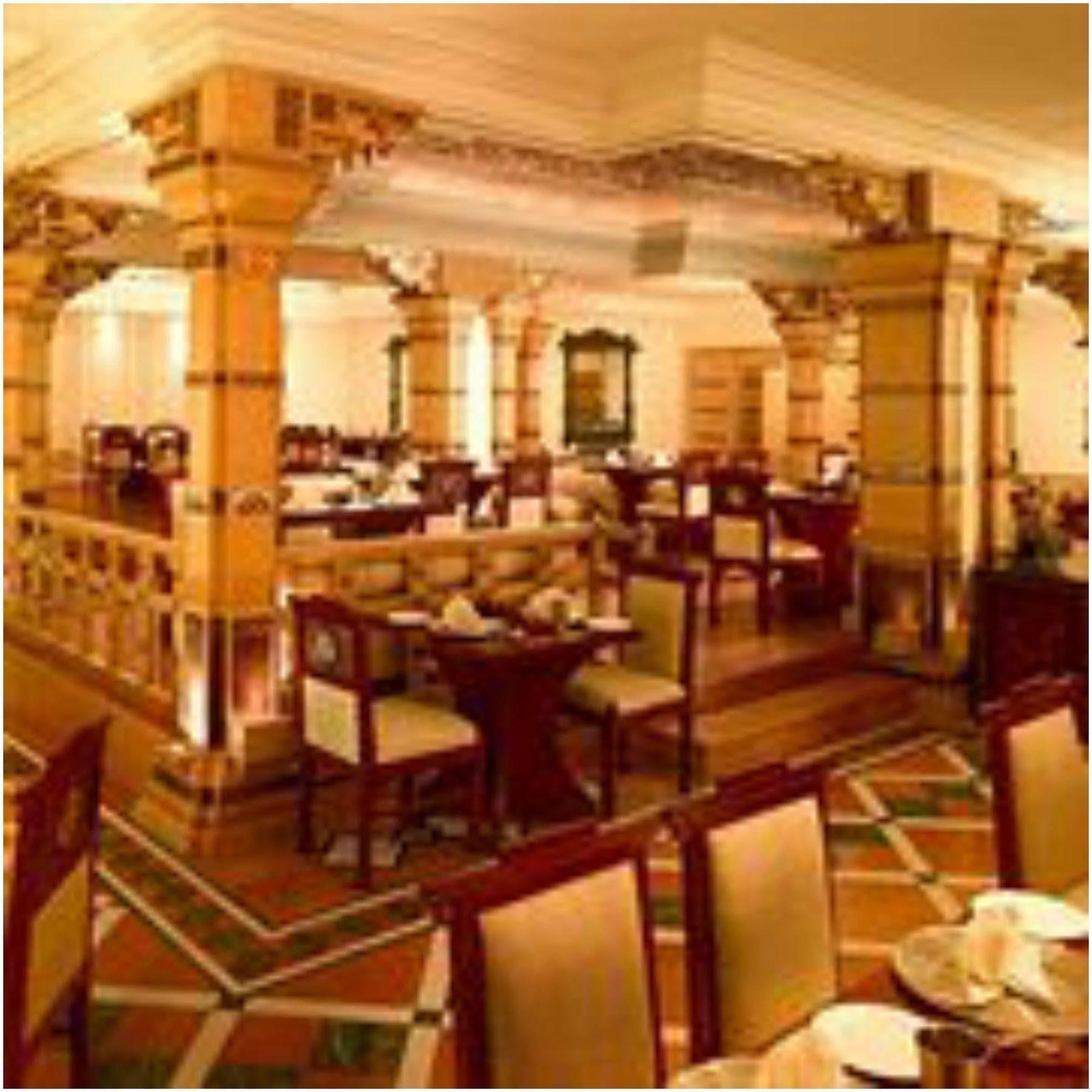 Hotel Hindusthan International, Kolkata Ngoại thất bức ảnh